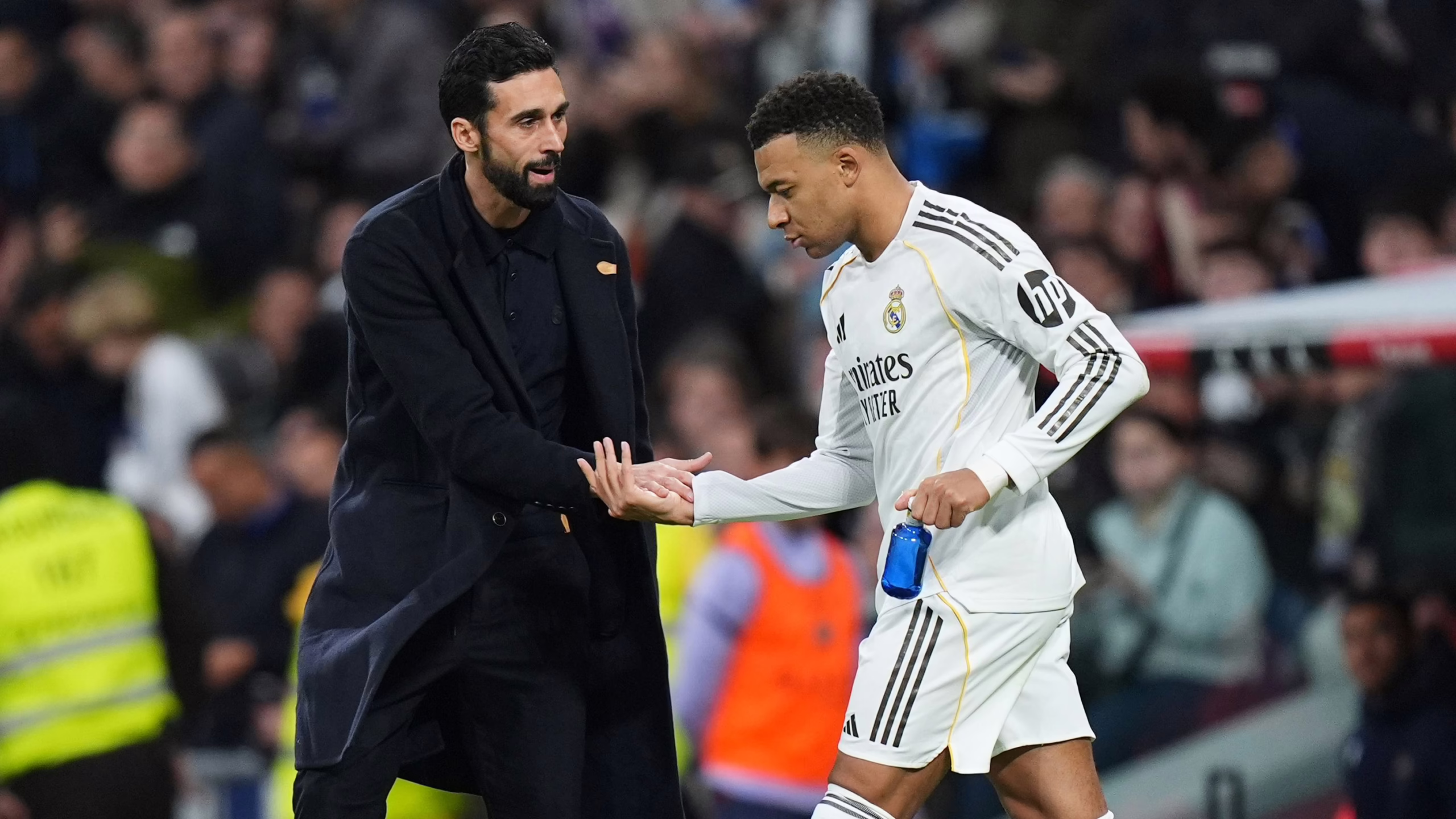 ¿Los inamovibles del Real Madrid? Álvaro Arbeloa comparte los CINCO futbolistas que siempre desea ver en el terreno de juego.