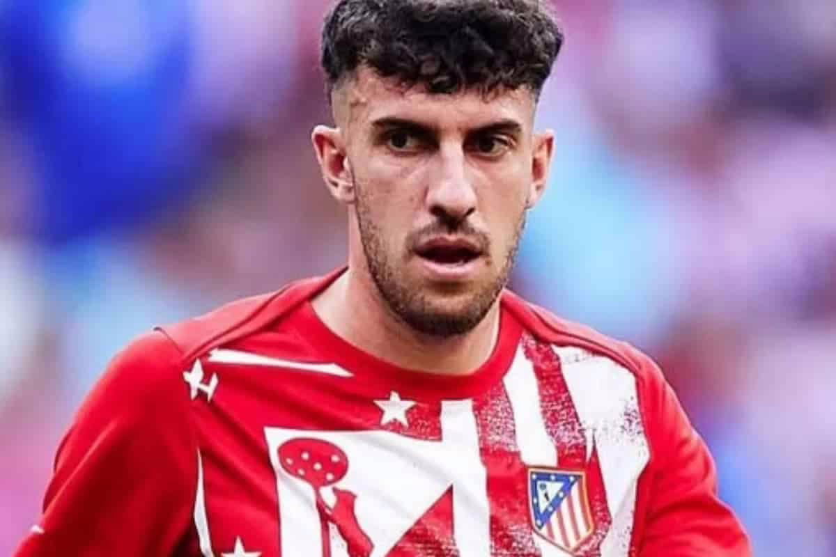 Matteo Ruggeri causa polémica en el Atlético al ser sorprendido en una fiesta horas antes de un entrenamiento.
