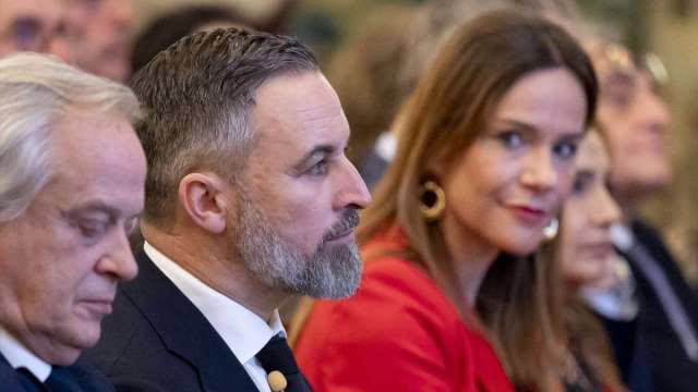 Abascal promueve a Moñino a nivel nacional tras designarla como la líder contra Ayuso.