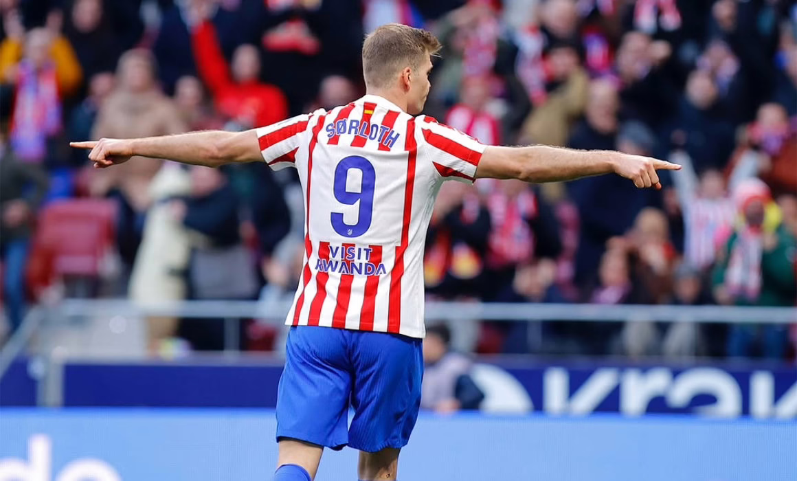 Aston Villa busca llegar a un acuerdo con el Atlético de Madrid por Conor Gallagher.