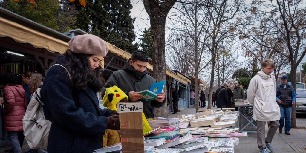 La centenaria Feria del Libro de la Cuesta de Moyano ha sido declarada Bien de Interés Cultural Inmaterial.