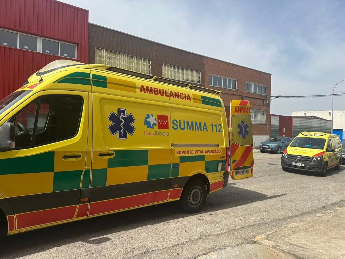 Un trabajador sufre lesiones graves en Getafe al quedar atrapado su brazo en una prensa.