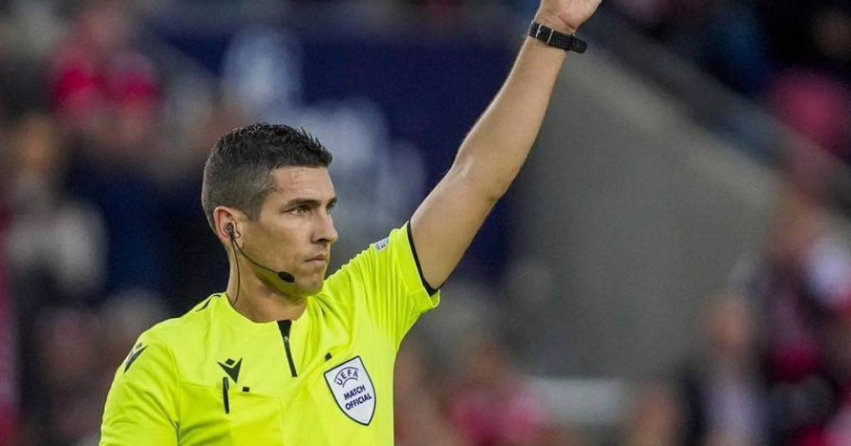 pena de por vida para un jugador de fútbol