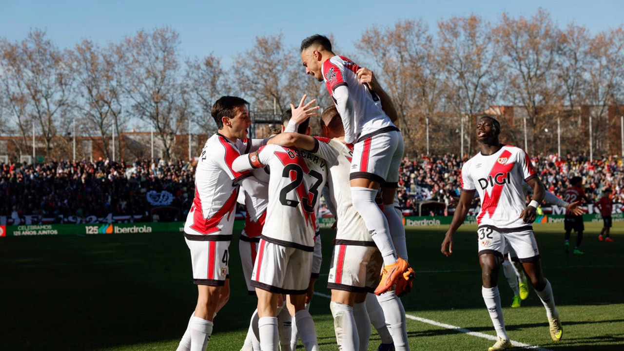 El Rayo Vallecano vuelve a sonreír tras vencer al Mallorca.
