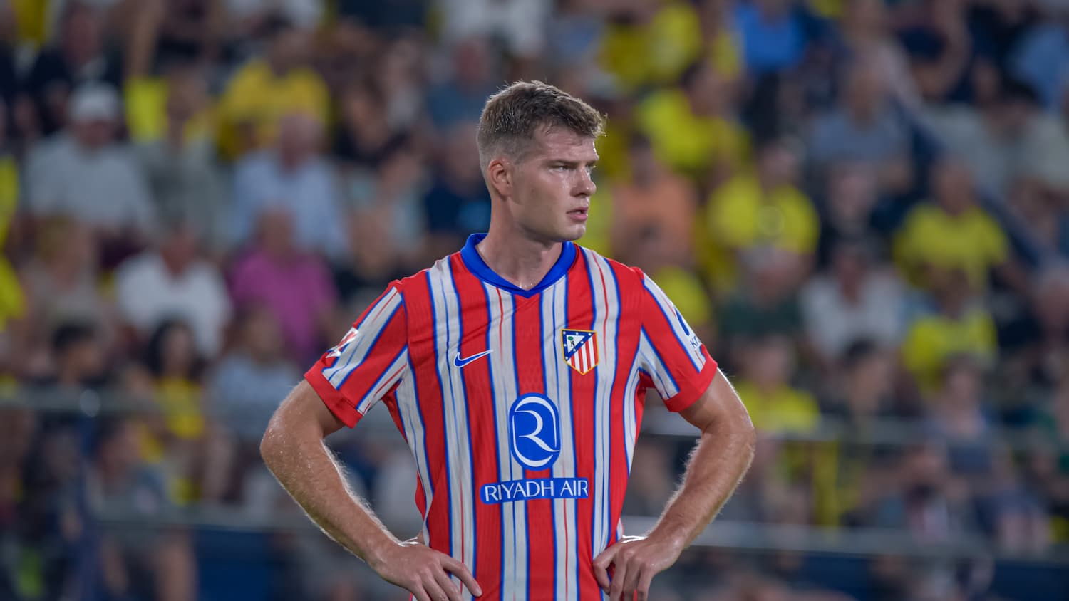 Alexander Sørloth, delantero del Atlético de Madrid, en un partido de LaLiga, temporada en la que suma 10 goles en 2026 y ha firmado un hat-trick ante el Brujas en Champions League.