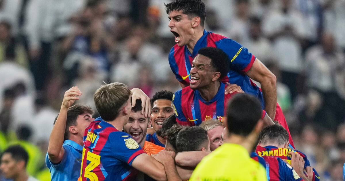 Barcelona se lleva la Supercopa de España tras derrotar otra vez al Real Madrid en Arabia Saudí.