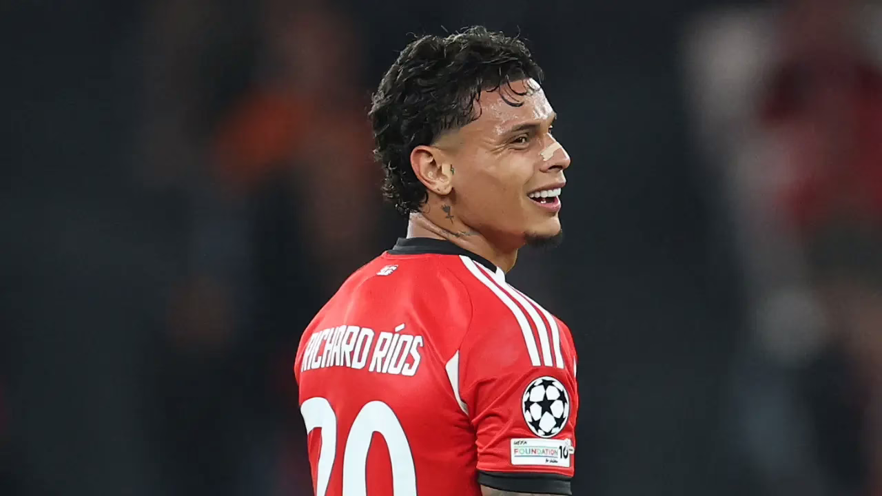 Sin Richard Ríos, Benfica enfrenta un desafío complicado en la Liga antes del partido contra el Real Madrid.
