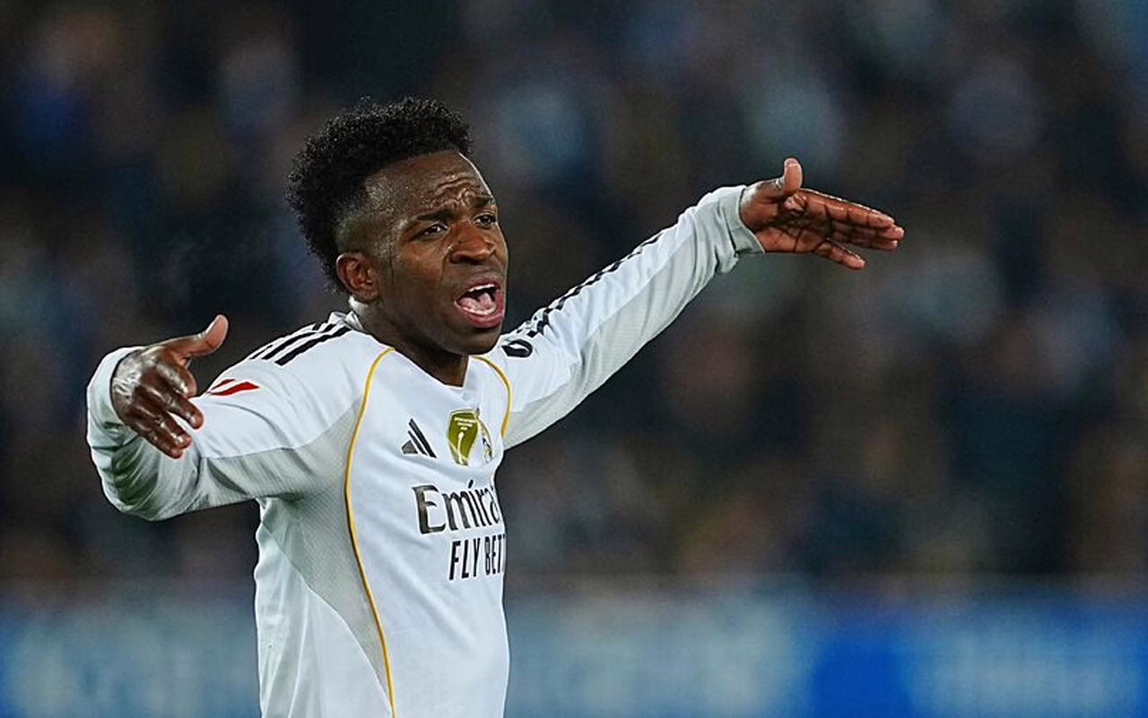 LaLiga denuncia los gritos racistas dirigidos a Vinícius Júnior.