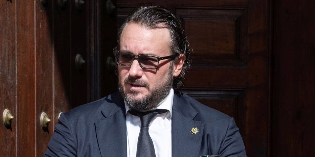 Arrestado un pariente remoto del Rey Juan Carlos en relación con el caso del inspector jefe de Madrid involucrado en narcotráfico.