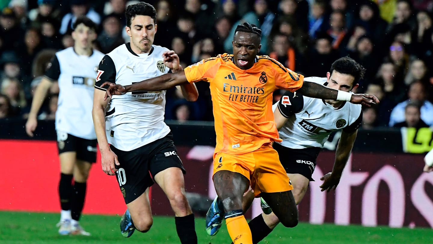 Valencia frente a Real Madrid: análisis previo, pronósticos y Formaciones