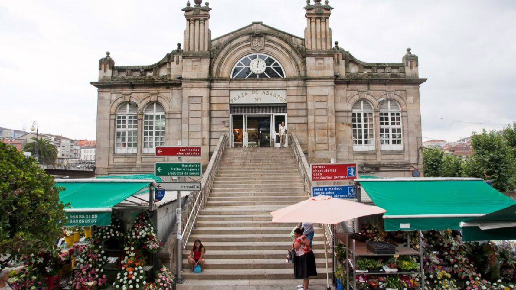 La Xunta festeja la paralización temporal del desalojo de los comerciantes de Ourense: "Brinda sensatez".