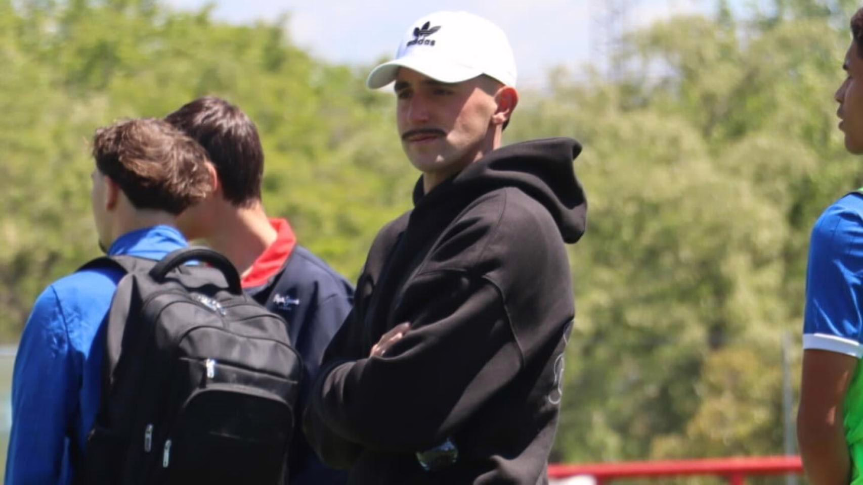 Un entrenador de Guadalajara denuncia haber sido agredido por el padre de uno de sus jugadores: "Me dieron un rodillazo".