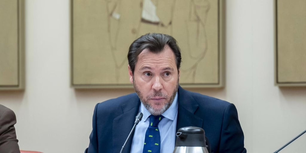 Óscar Puente pospone la reapertura del AVE Madrid-Andalucía, prevista para este fin de semana.