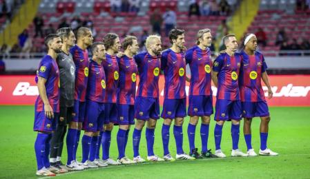 Once inicial del Barça Legends en Costa Rica ante el Real Madrid