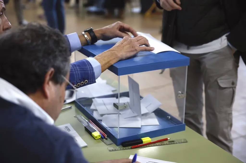 Elecciones en Aragón 2026, cobertura en vivo | La participación alcanza el 40,9% a las 14:00, casi igual que en 2023.