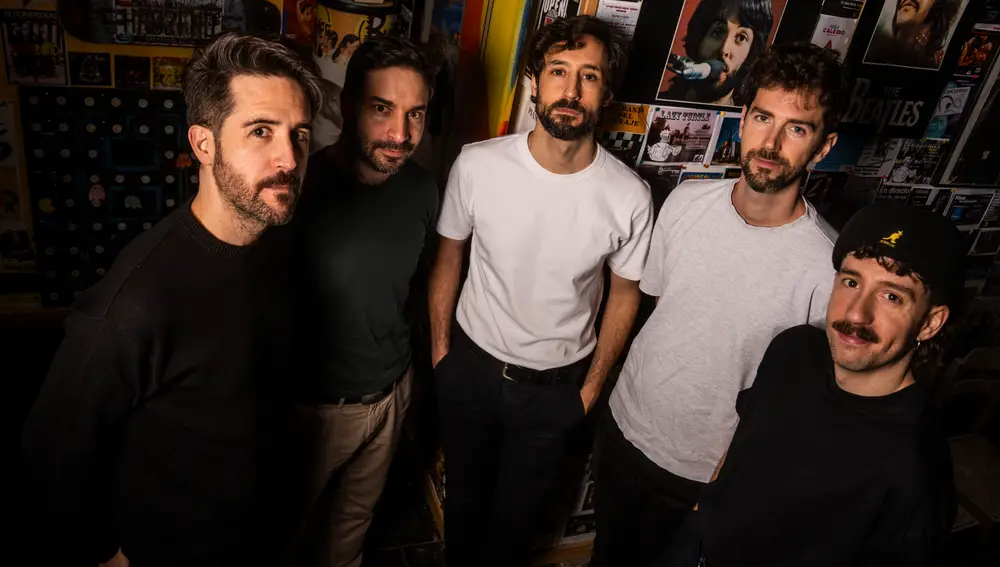 La banda Mendoza posa para LA RAZÓN