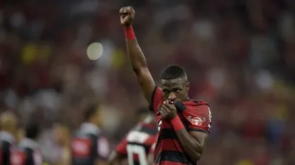 Flamengo activó el plan para repatriar a Vinicius: el mensaje de una figura que ilusiona a los hinchas Flamengo activó el plan para repatriar a Vinicius: el mensaje de una figura que ilusiona a los hinchas