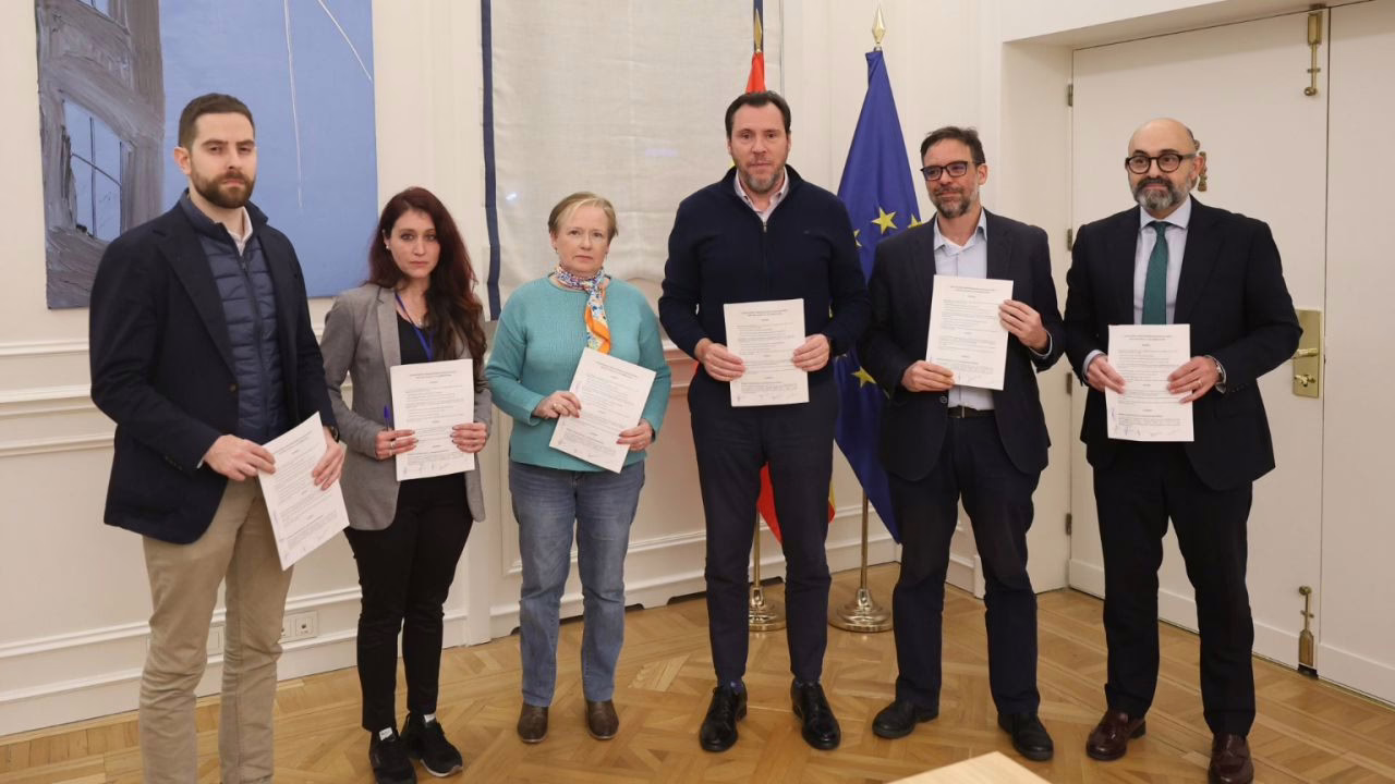 Puente previene la huelga ferroviaria al comprometerse con inversiones: ¿cuál ha sido el costo de cancelar los paros?