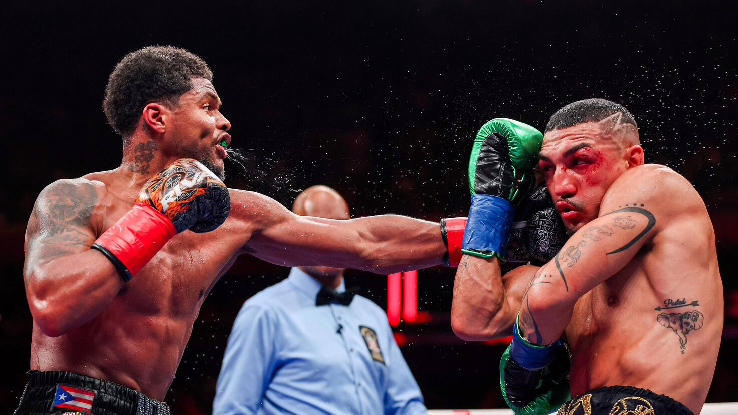Shakur Stevenson ofrece una lección magistral de boxeo contra Teófimo López.