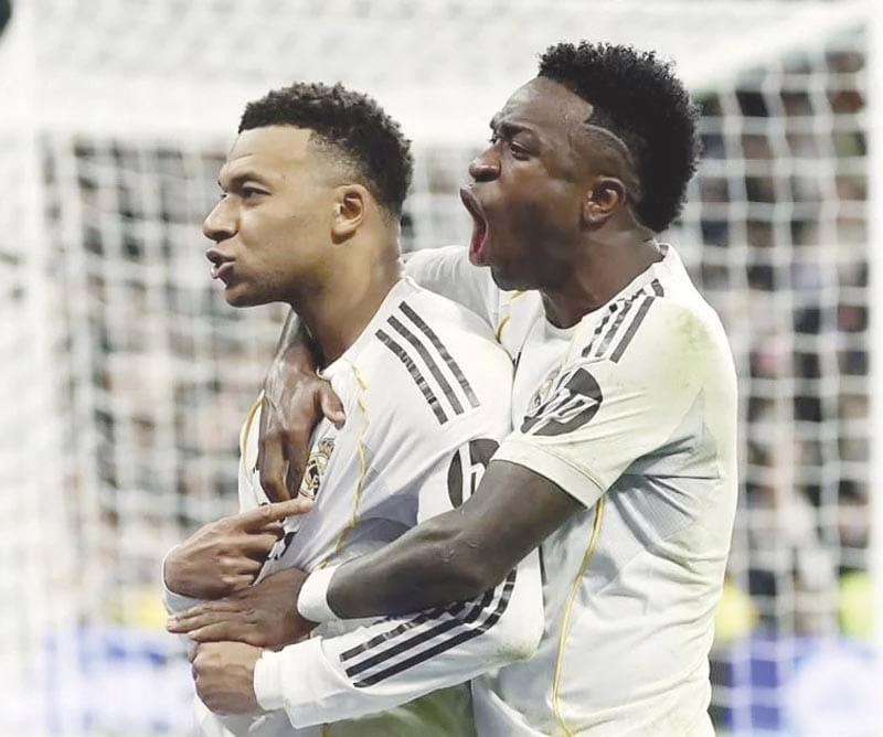 ¡MBAPPÉ CONSIGUE UN TRIUNFO DRAMÁTICO PARA EL REAL MADRID SOBRE EL RAYO, 2-1!