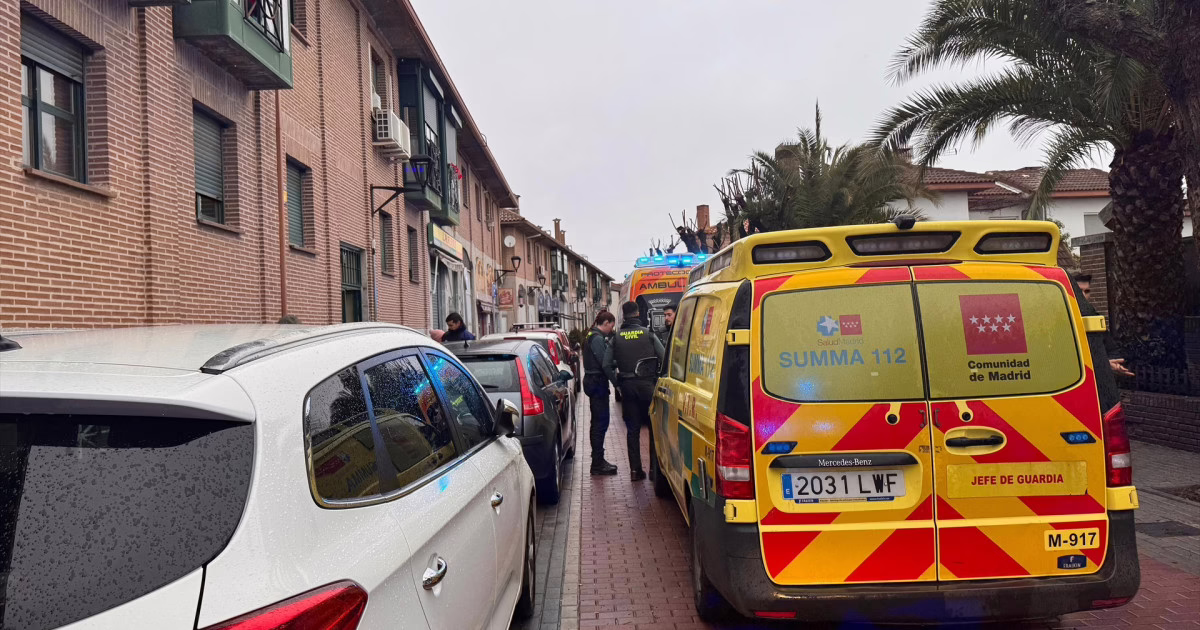 Mujer sufre graves quemaduras mientras sostenía a su hijo en brazos.