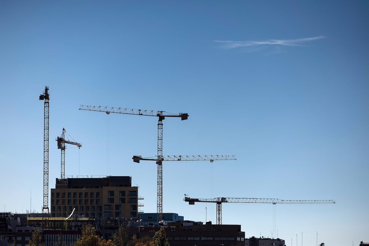 España se posiciona como el preferido de los inversores en el sector inmobiliario en Europa | Economía