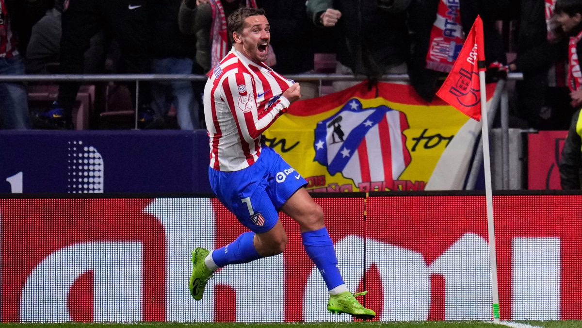 El Atlético de Madrid derrota contundentemente al Barcelona en el Metropolitano y enciende la emoción de la Copa del Rey.