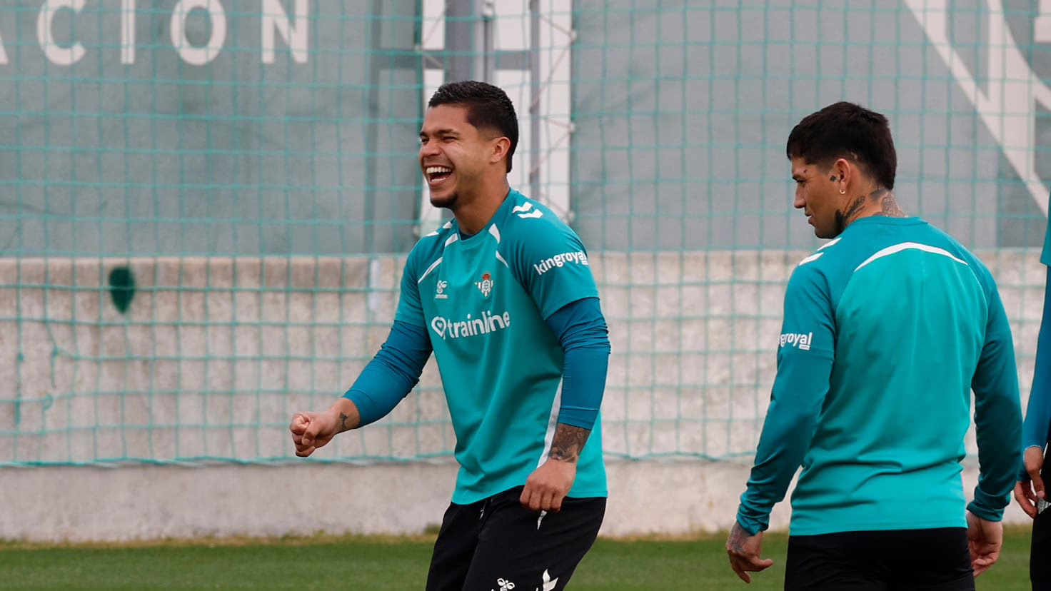 El regreso del Cucho emociona al Betis.