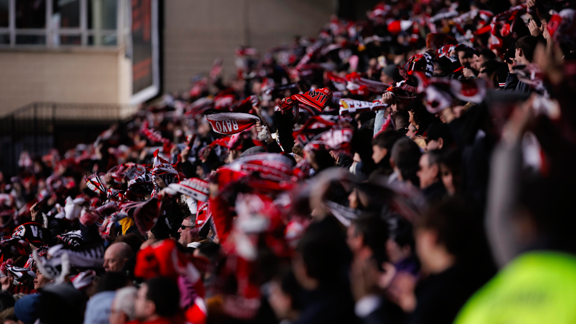 Aficionados del Rayo Vallecano, en Vallecas