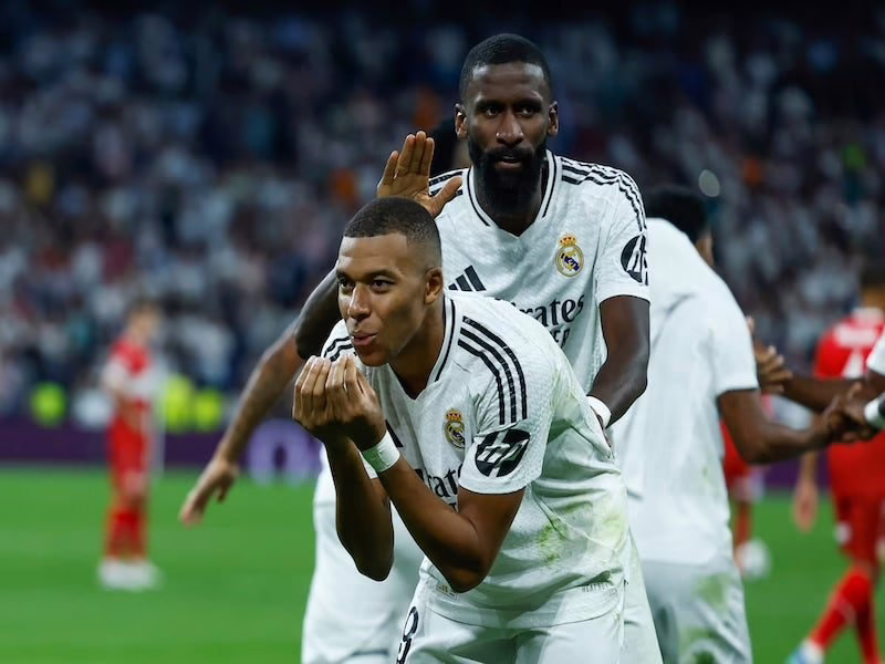 El Real Madrid Se Lleva una Victoria Crucial y Consolida su Liderato en LaLiga.