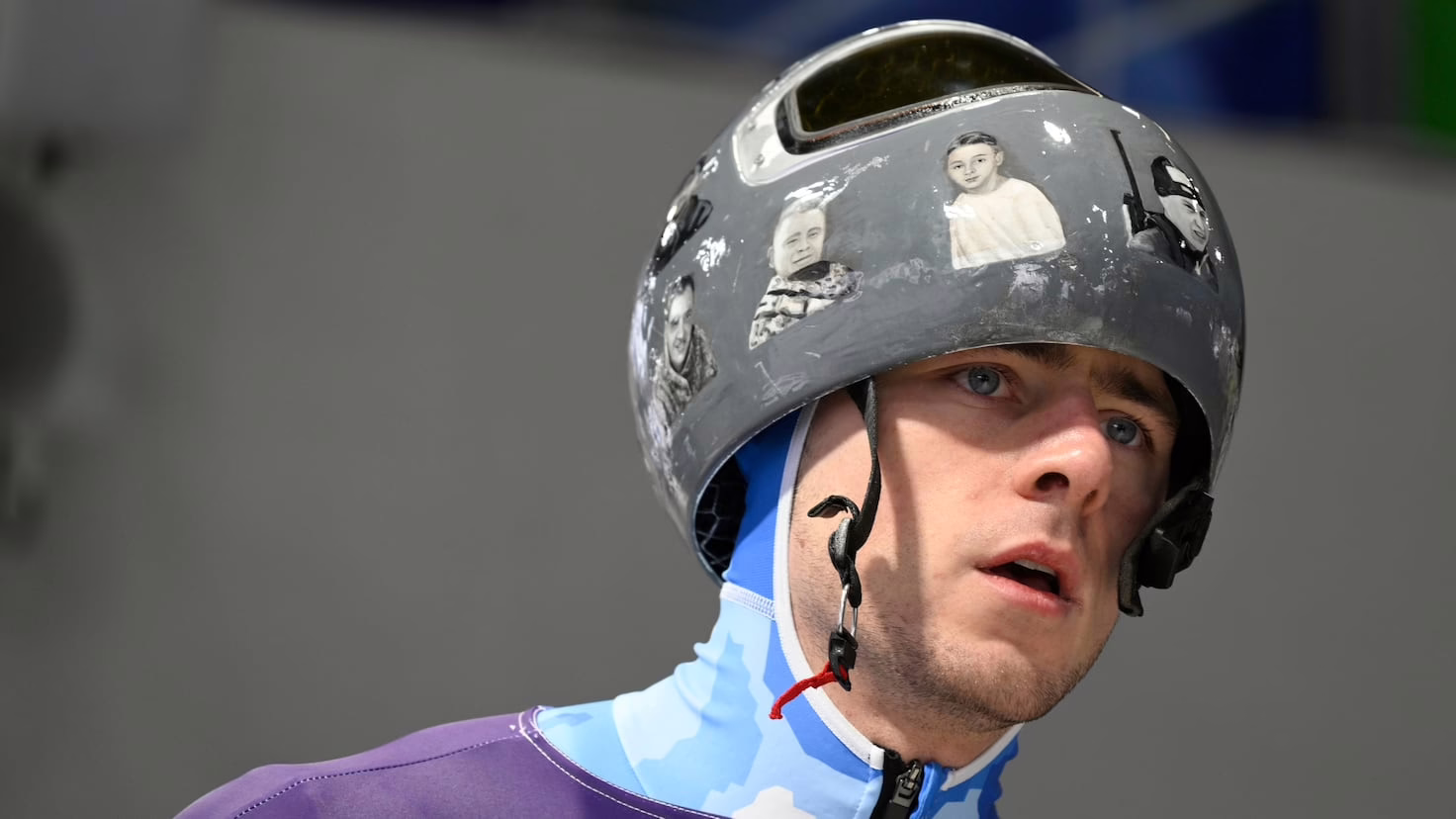 El COI impide que el piloto Heraskevych compita debido a su controvertido casco en homenaje a los caídos en Ucrania.