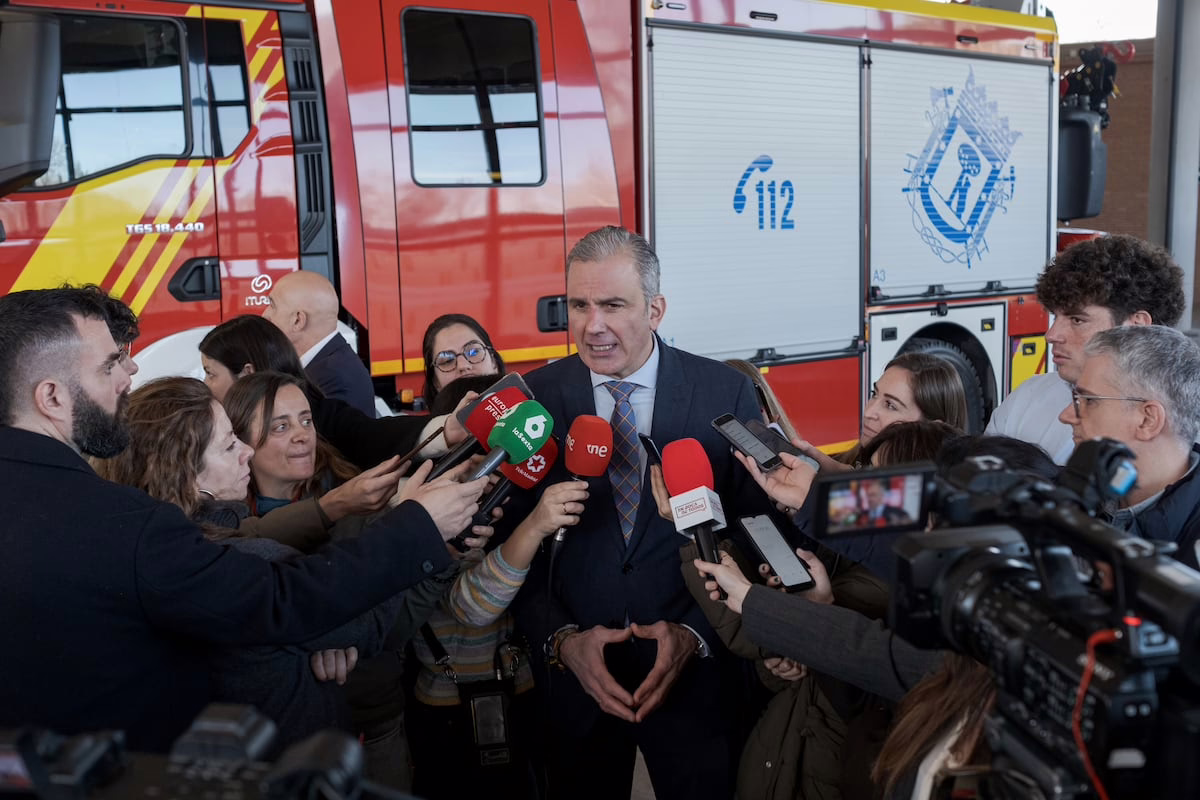 La limpieza de Ortega Smith entrega al PP el destino de Vox en el Ayuntamiento de Madrid | España