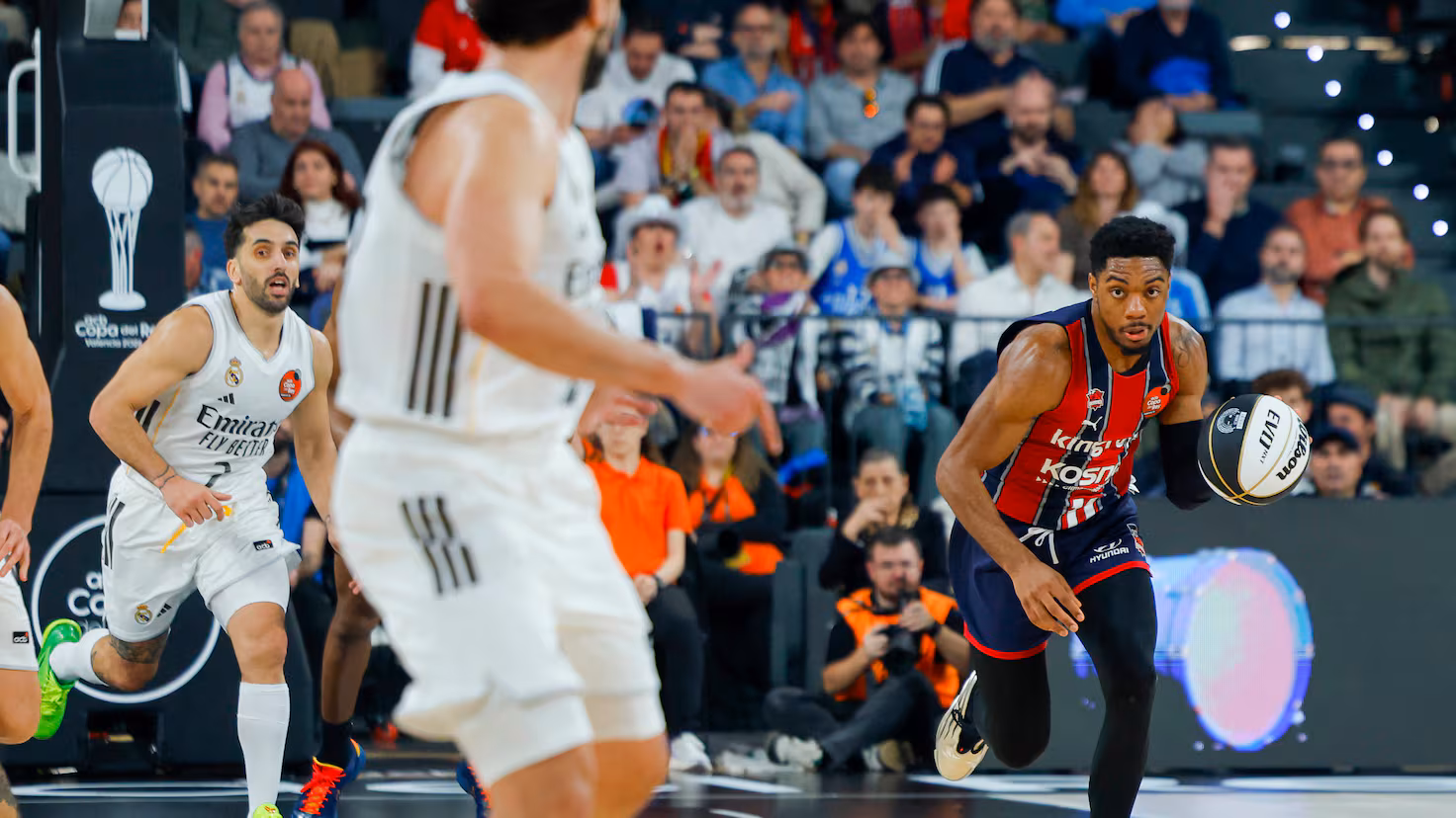 Real Madrid vs. Baskonia: Sigue en directo la final de la Copa del Rey 2026 desde el Roig Arena. Últimas actualizaciones.