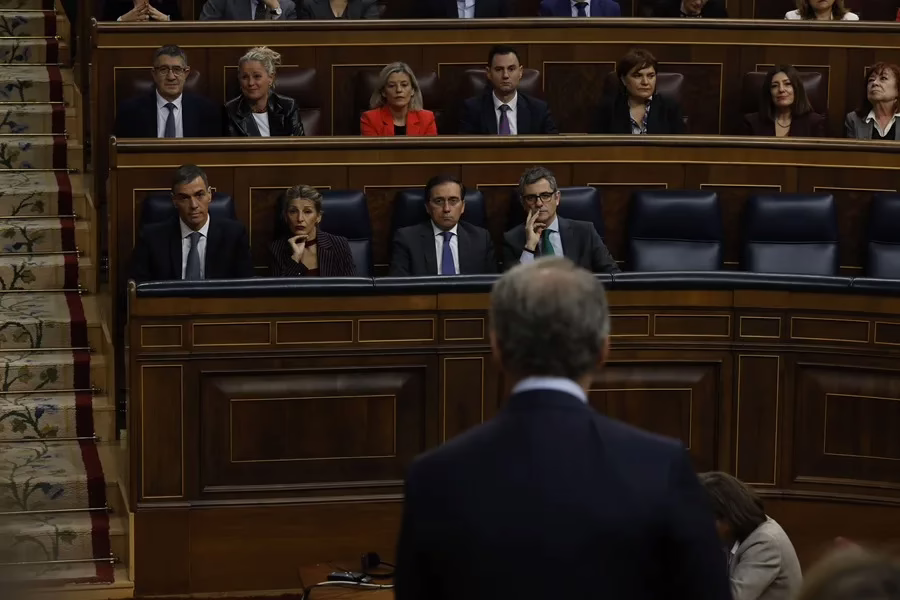 El CIS incrementa a 9,7 puntos la diferencia del PSOE frente al PP.