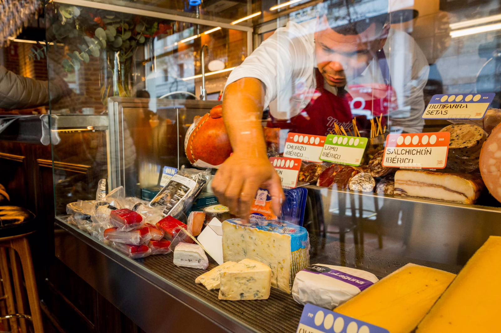 Lugares para almorzar en Madrid en menos de una hora.