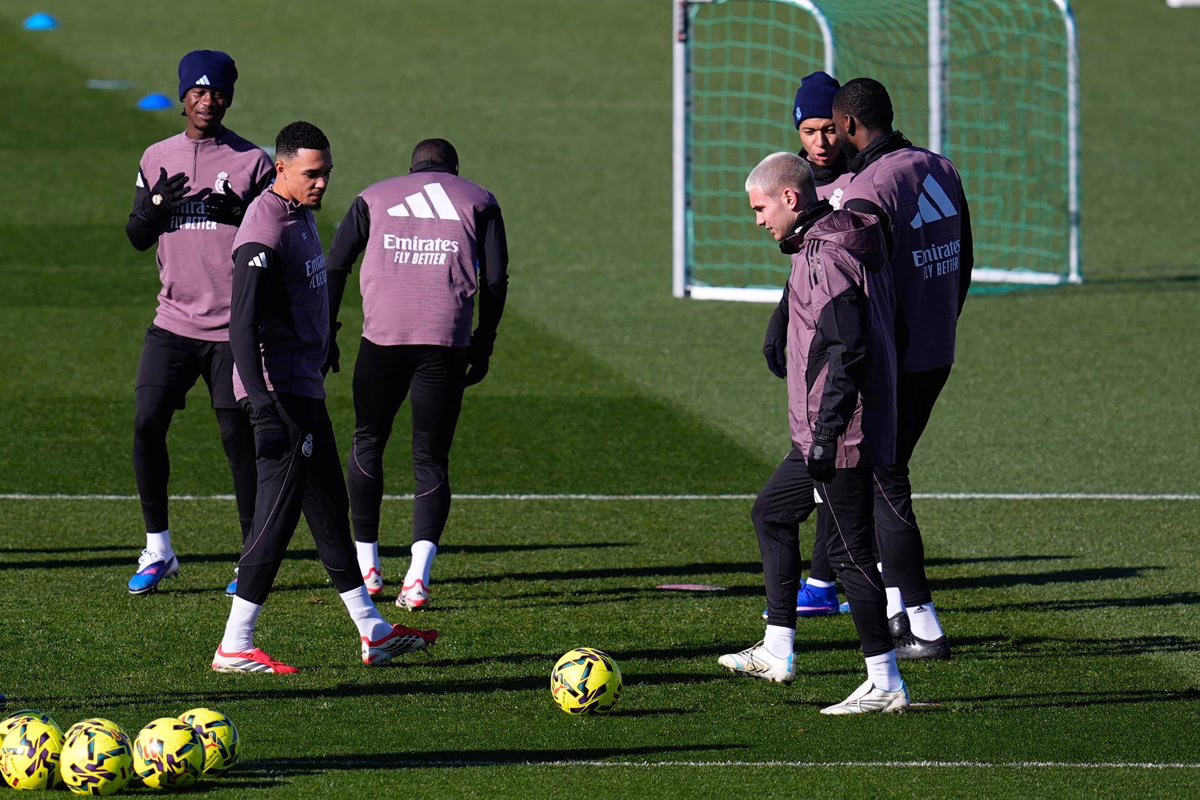 Arbeloa reintegra a Trent Alexander-Arnold y a Rüdiger para el partido Valencia-Real Madrid.