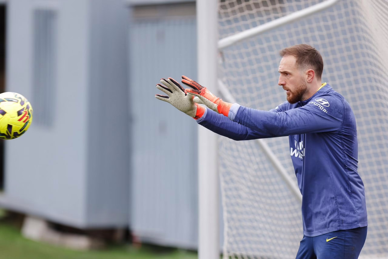 Simeone solicita concentración y energía máxima contra el Betis.