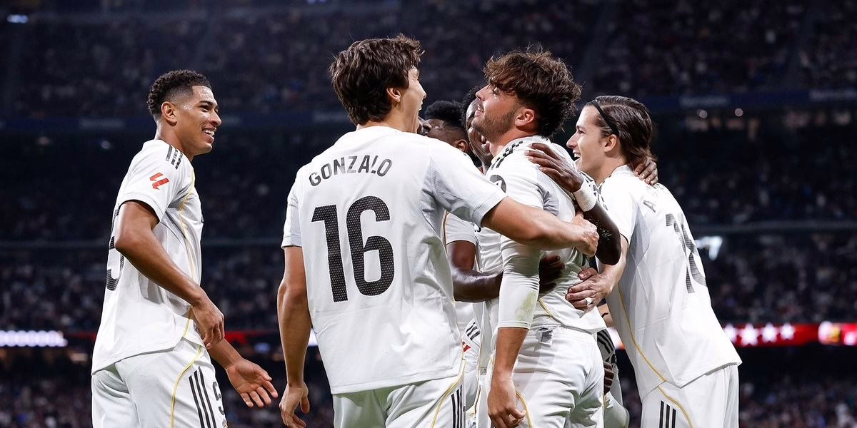 El día en que un ícono del Chivas se enfrentó a puñetazos con una figura del Atlético de Madrid.
