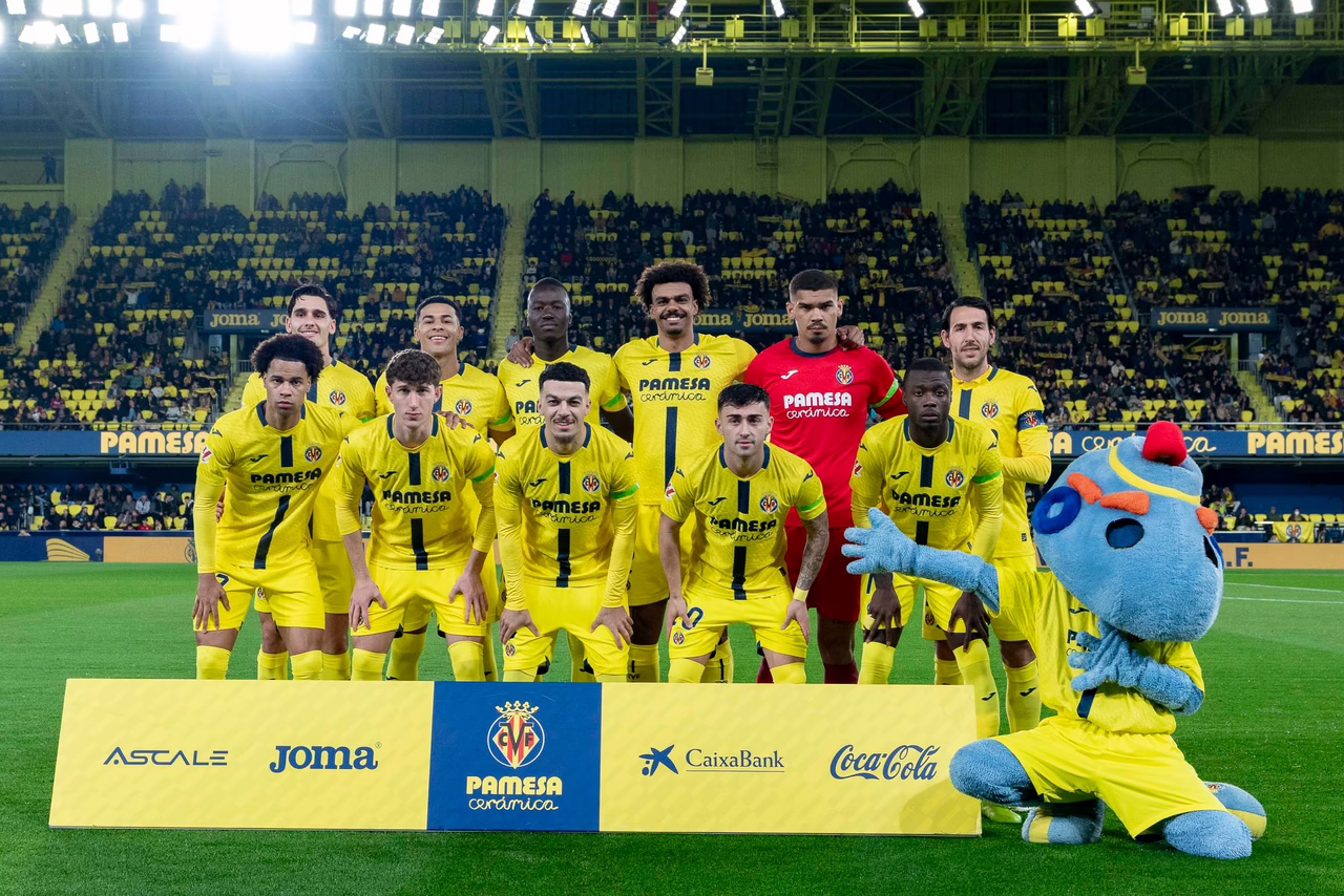 El Villarreal vence contundentemente y agrava la crisis del Espanyol.
