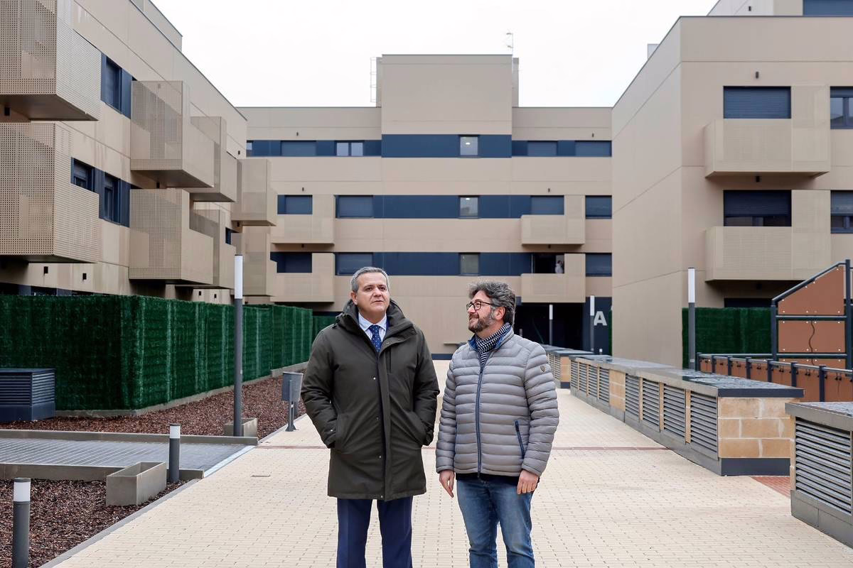La próxima semana comienzan las inscripciones para acceder a uno de los 422 pisos públicos en la Comunidad de Madrid, con precios desde 574 € al mes.