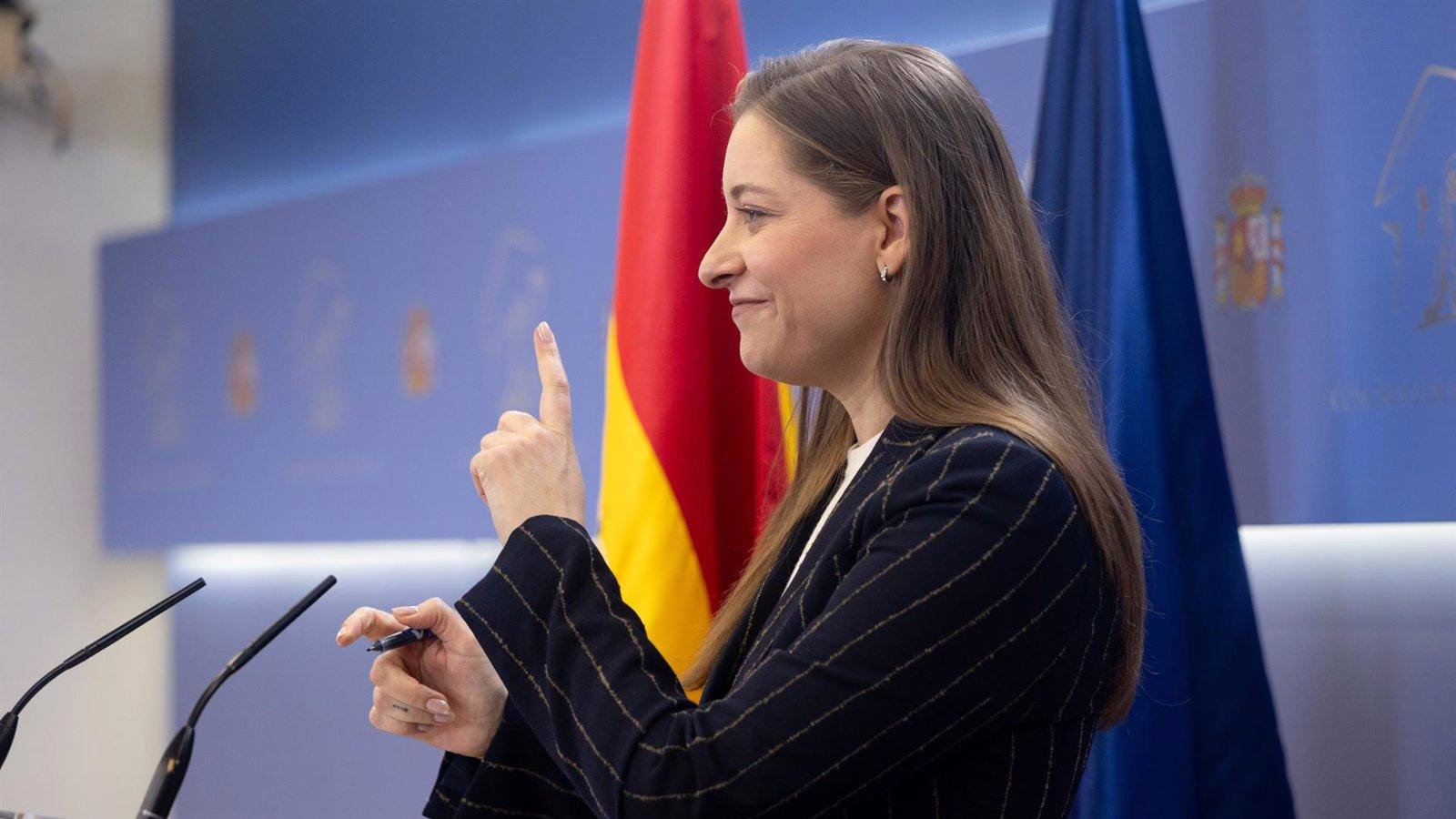 Ester Muñoz solicita al PP y a Vox que "lleguen a un acuerdo" para facilitar un cambio de Gobierno.