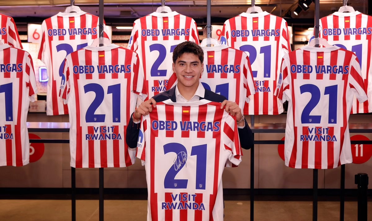 Obed Vargas se unió oficialmente al Atlético de Madrid como nuevo fichaje.