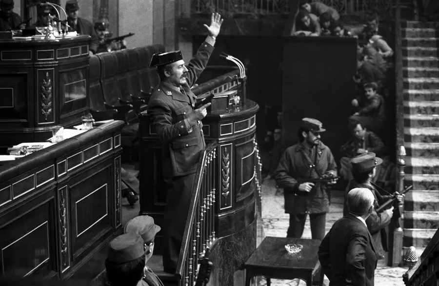 El Gobierno hará públicos los documentos del 23F este martes.