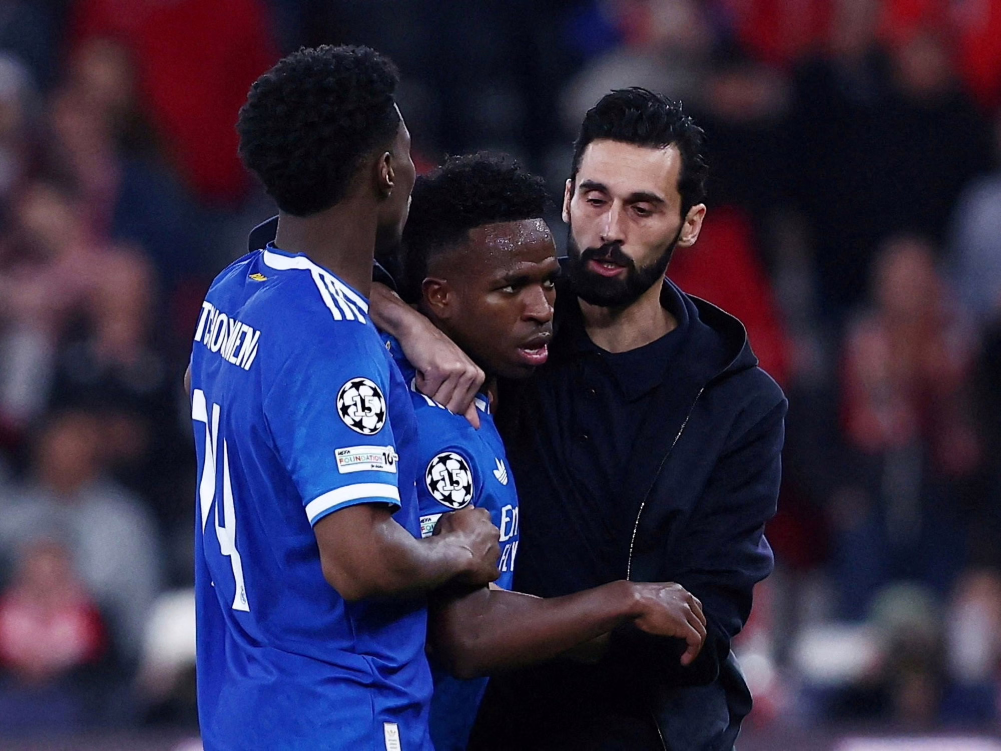 Arbeloa, entrenador del Real Madrid, comentó sobre el estado de Vinícius tras la controversia con Prestianni: "Se ha sentido triste".