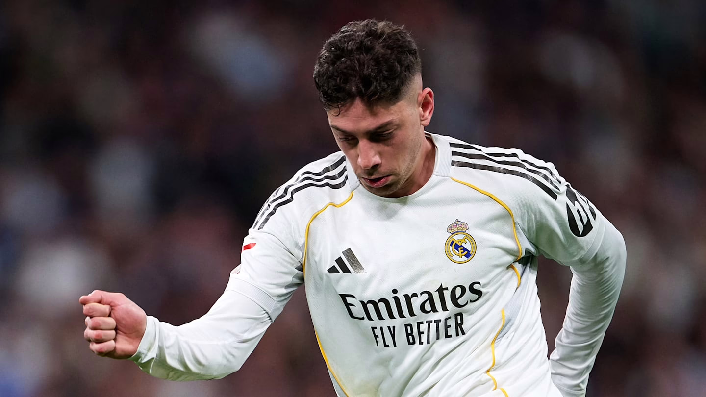 Fede Valverde sancionado tras ser expulsado en el derbi ante el Atlético de Madrid.