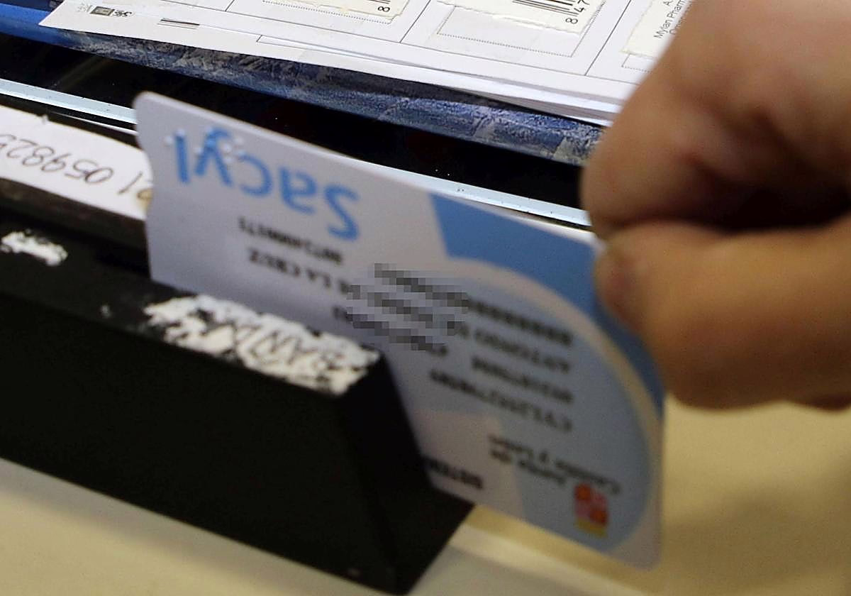 Sacyl advierte sobre un engaño por SMS falsos relacionados con la renovación de la tarjeta sanitaria.
