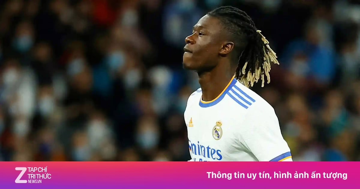 El Manchester United tiene en la mira a dos futbolistas del Real Madrid.