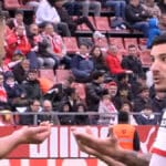Yuri recriminando a Gorka Guruzeta durante el encuentro ante el Girona, en que el Athletic cayó 0-3 en Montilivi