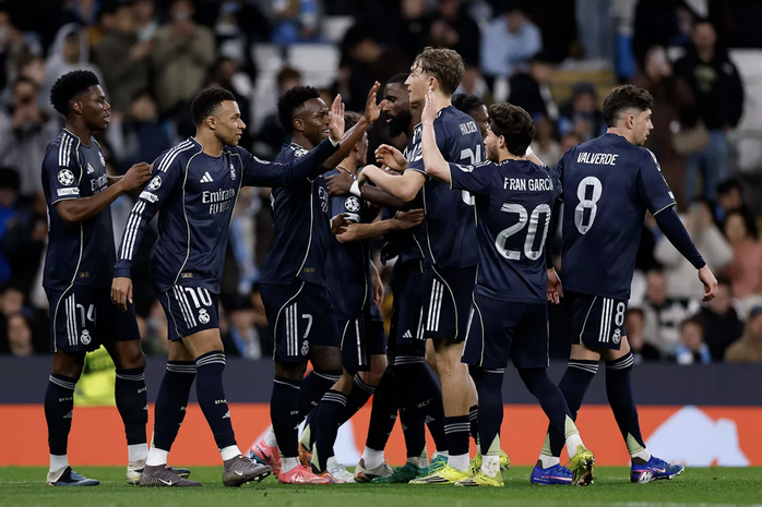 Un final cruel: el Man City sufre una sorprendente derrota ante el Real Madrid en el Etihad Stadium - Foto 5.