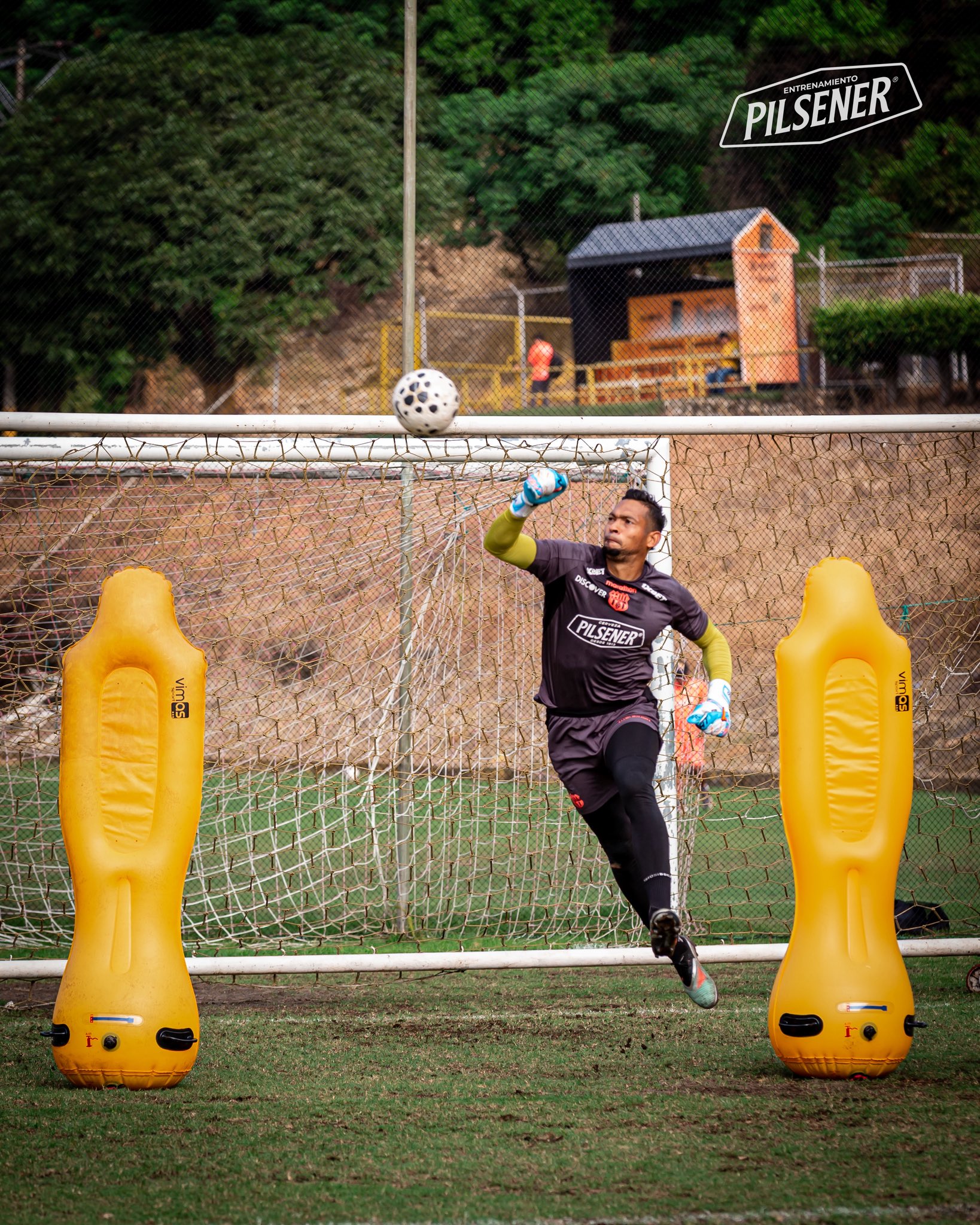 José Contreras arquero de Barcelona SC que tiene una buena temporada.